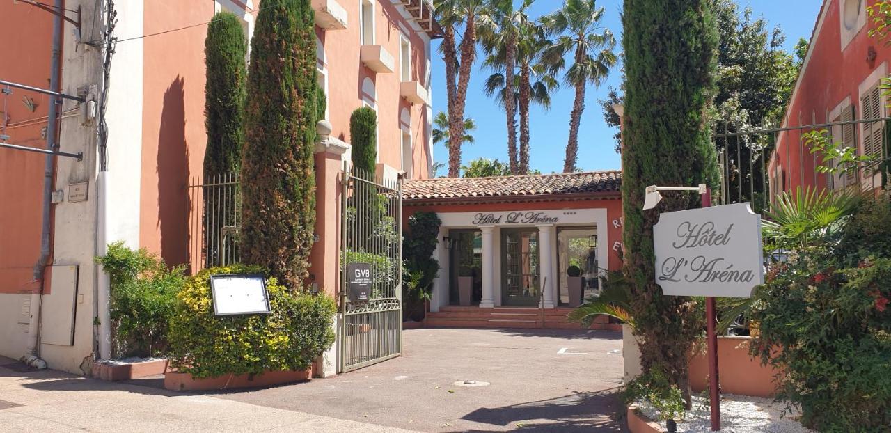 Hotel L'Arena Fréjus Esterno foto