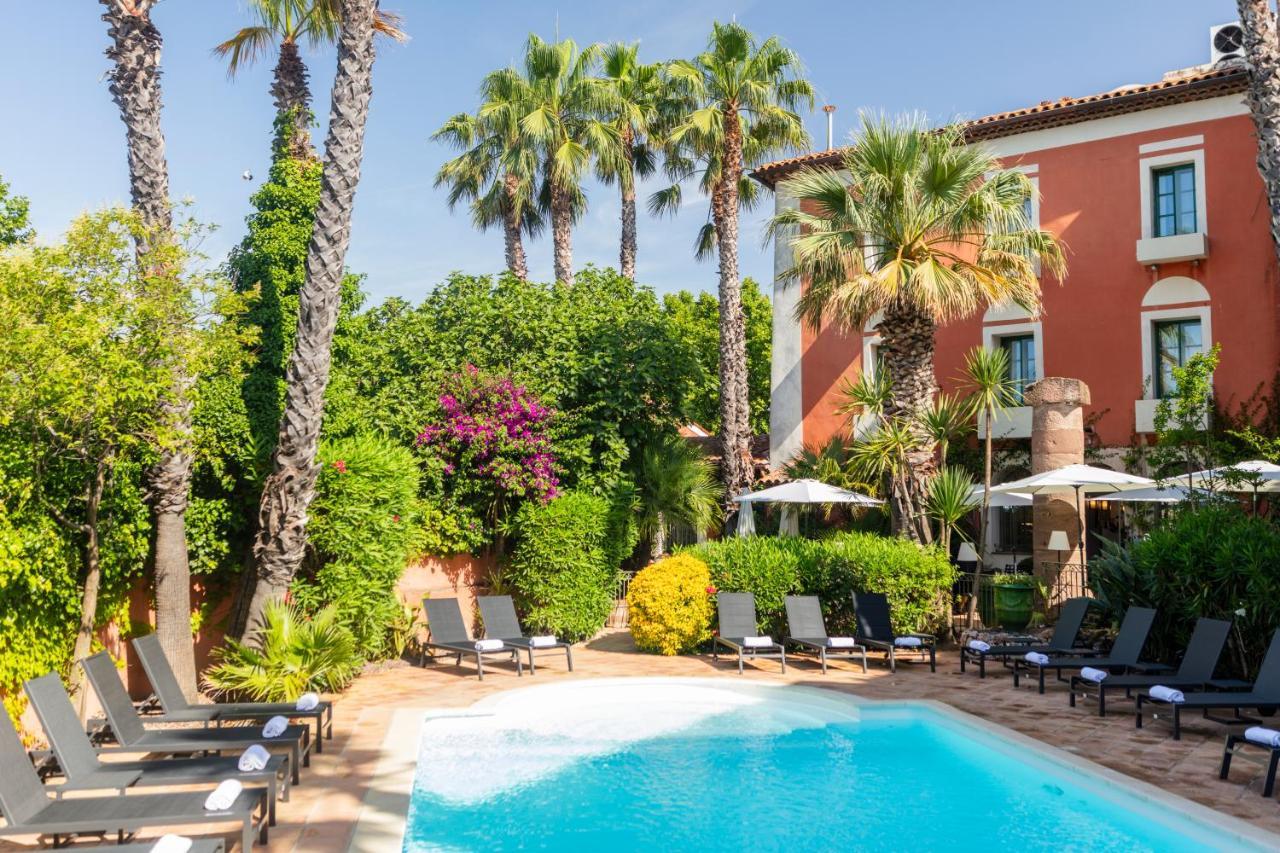 Hotel L'Arena Fréjus Esterno foto