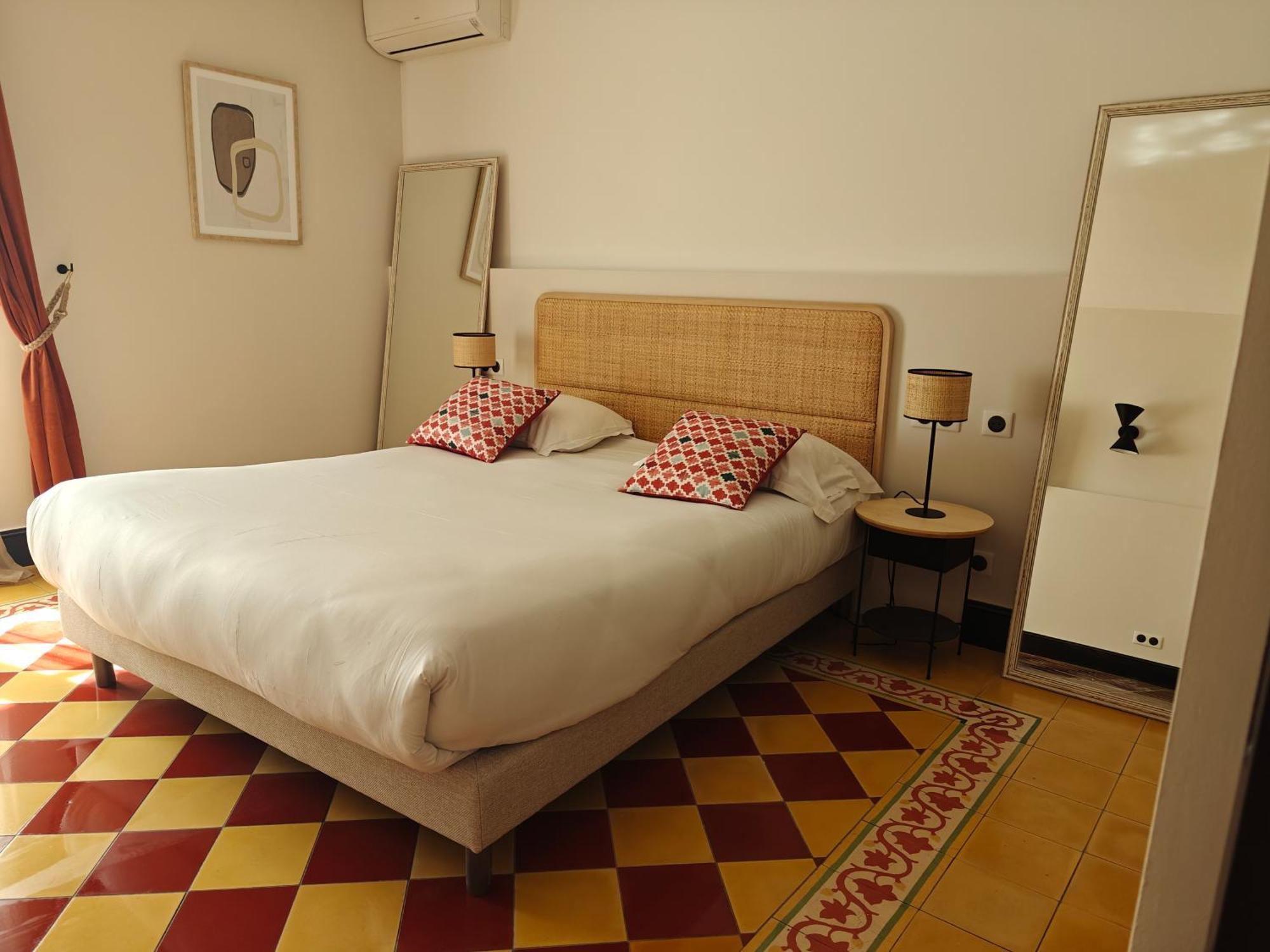 Hotel L'Arena Fréjus Esterno foto